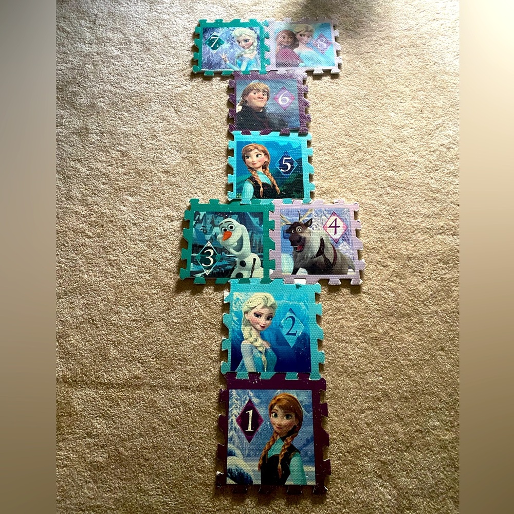 Disney Frozen 8pc Interlocking Foam Floor Mat Hopscotch Activity Play Set & bag